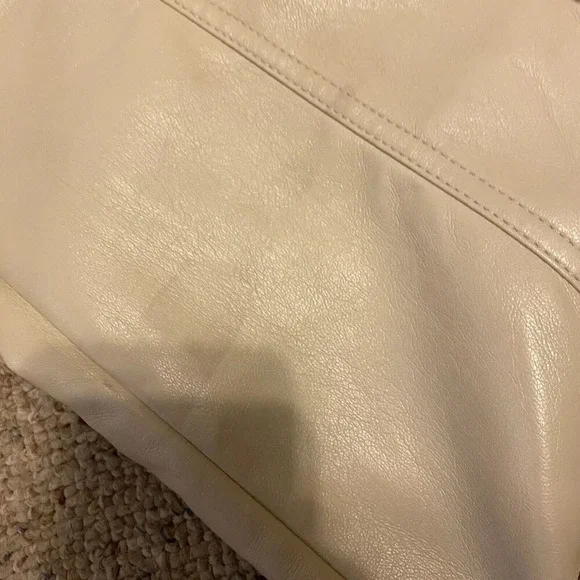 Aritzia Wilfred Beige Faux Leather Pants Women 00 High Rise Straight Work Travel - Picture 11 of 12